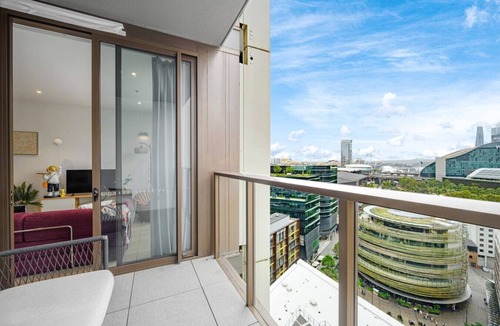 Chinatown Apartment | CBD sweet 3Br ChinaTown/ICC & parking & Firework