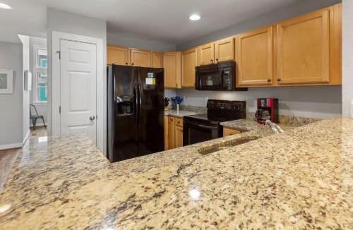 Bermuda Bay House | CC302E - Emerald Shores