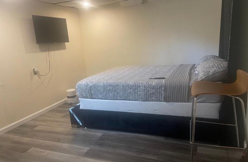 Irvington Apartment | Cdlodgellc