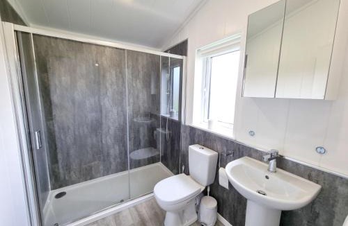 Fitling House | Cedar 36 Hot Tub