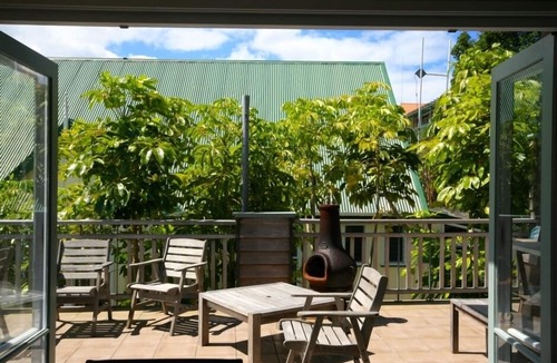 Russell House | Cedar Bay - Central Russell