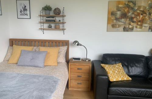 Penwood House | Cedar Cabin