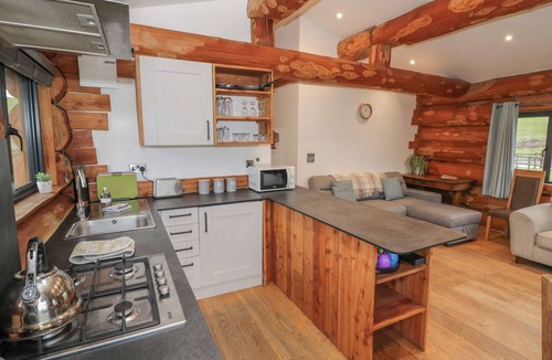 Upper Sapey Cottage | Cedar Cabin