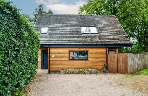 Aboyne House | Cedar Cottage