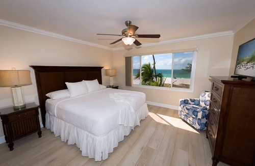 Holmes Beach Resort | Cedar Cove Resort and Cottages