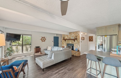 Malakoff Ski Chalet | Cedar Creek Chalet - Lake Views - 3BR/3BA - Sleeps 8