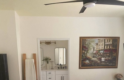 Cedar Creek House | Cedar Creek Chateau, 15 mi from Downtown Austin, swings, treehouse, fun for all!