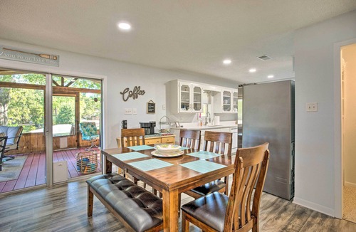 Gun Barrel City House | Cedar Creek Lake Home: Private Dock & Hot Tub