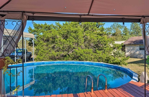 Cedar Creek House | Cedar Creek Vacation Rental on 15 Acres w/ Hot Tub