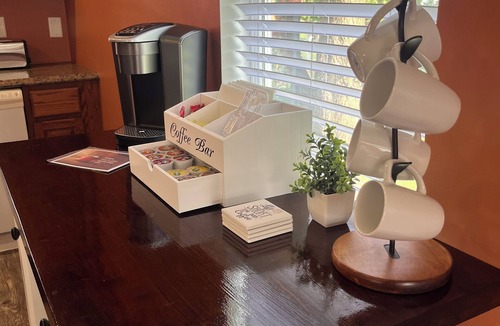 Cedar Rapids House | Cedar Crossing Destination