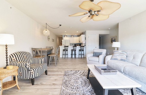 Camdenton Condo | Cedar Glenn Condo | Sleeping 10