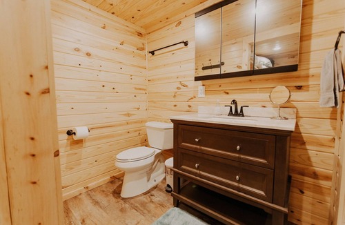 Seminole Apartment | Cedar Guest House