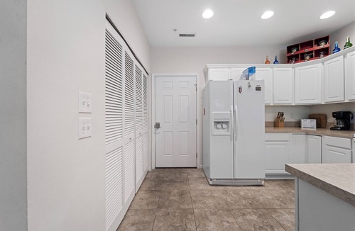 Camdenton Condo | Cedar Heights 464 - Charming lakeview condo