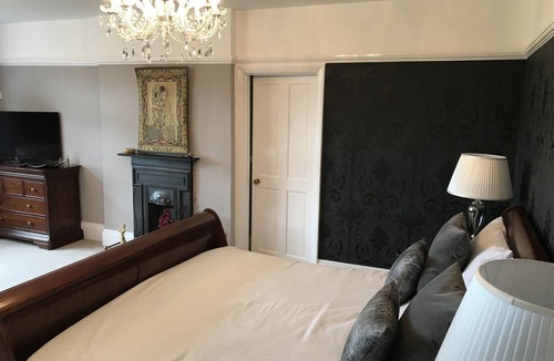 Old Cleeve House | Cedar House