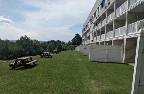 Weirs Beach Apartment | Cedar Lodge Condo with Loft and private balcony