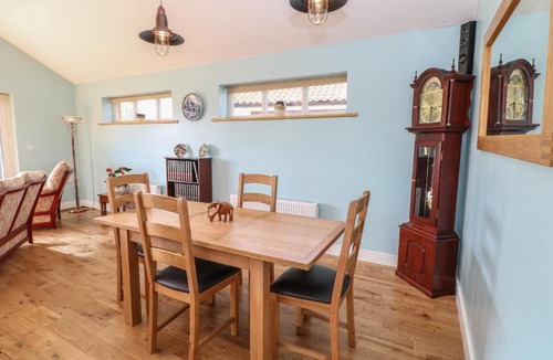 Attleborough House | Cedar Lodge