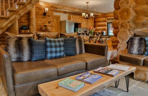 Aviemore Ski Chalet | Cedar Lodge