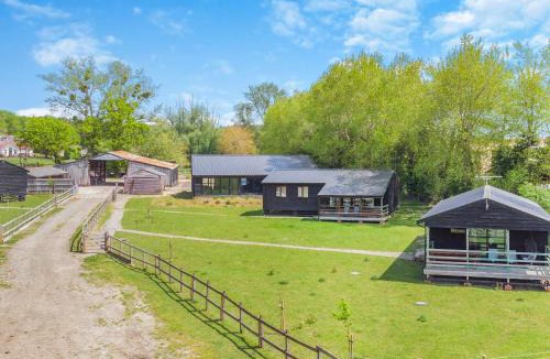 Binsted House | Cedar Lodge