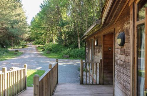 Rosliston House | Cedar Lodge