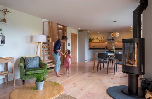 Westbrook Court Cottage | Cedar Lodge - Luxury Cottages