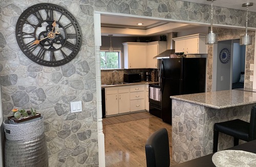 Cedar Mill House | Cedar Mill Getaway