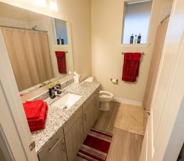 North Buttercup Creek Apartment | Cedar Park Apt -Pool, Gym, TV, Kitchen, Laundry