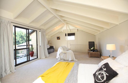 Tamahere Bed & Breakfast | Cedar Park Bed & Breakfast