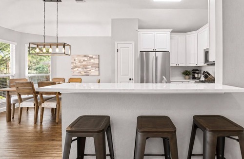 Cedar Park House | Cedar Park Monthly Rentals: Fully Equipped for Travel Nurses & Remote Work