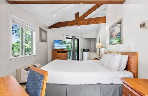 North Stonington Hotel | Cedar Park Whirlpool Suites