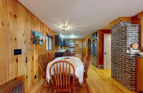 Phelps House | Cedar Perch Cabin