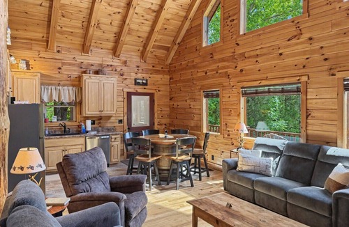 Farmville Cabin | Cedar Ridge Lodge | Hot Tub + Fire + Trail Access