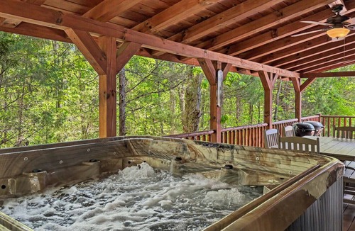 Farmville Cabin | Cedar Ridge Lodge | Hot Tub + Fire + Trail Access