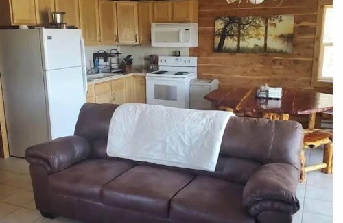 Wheeler County Cabin | Cedar River Retreat & Hideaway