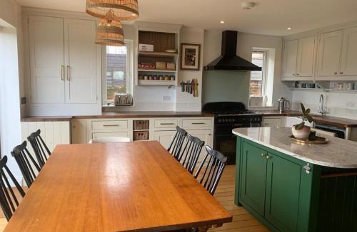 Sidmouth House | Cedar Shade Cottage