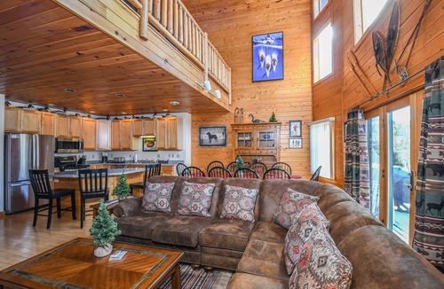 McHenry House | Cedar Shores Villa 12 | Ski Slope Views, Near Wisp