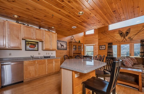 McHenry House | Cedar Shores Villa 12 | Ski Slope Views, Near Wisp