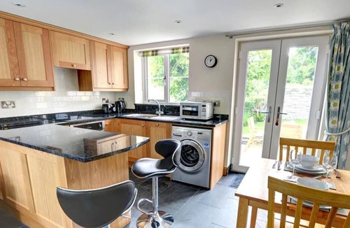 Ruthin House | Cedar Tree Cottage in the beautiful Ruthin