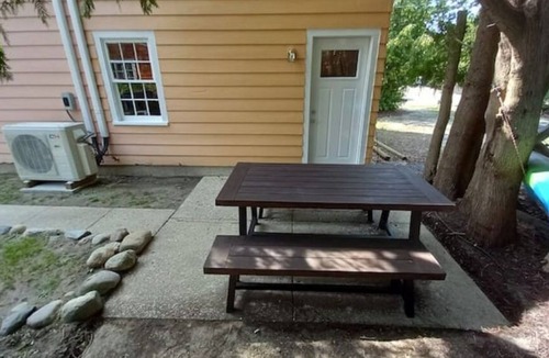 Beulah Apartment | Cedar Tree Inn