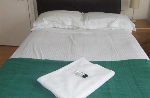 West Thornton House | Cedars House Hotel