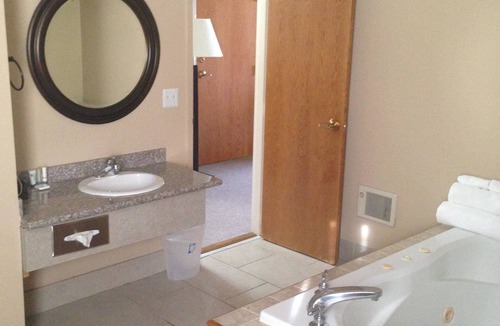 Monitor Hotel | Cedars Inn