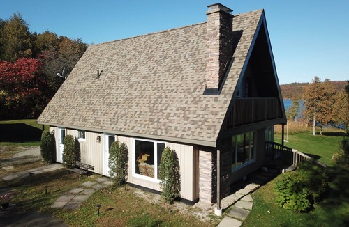 Rideau Lakes House | Cedars | Waterfront Cottage on Westport Sand Lake