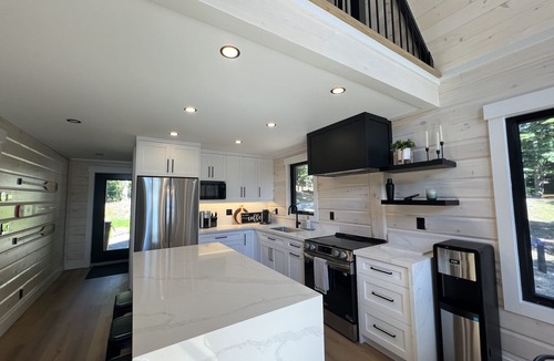 Dysart et al Ski Chalet | Cedars West - New Lakeside with sauna