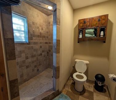 Davis Cabin | Cedarvale Cabins Turner Falls