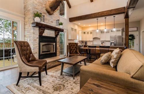 Ridgedale House | Cedarwood Farmstead