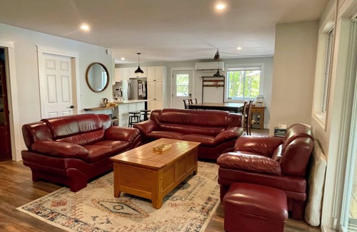 North Frontenac Cottage | Ceders & Ferns Lakefront Nature Retreat - 4-acres/Private Waterfront