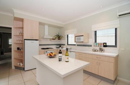 Huskisson Bed & Breakfast | CeeSpray - Accommodation in Huskisson - Jervis Bay