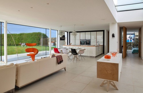 Criccieth House | Cefn Castell