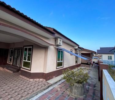 Kampung Sura Masjid House | Ceiba View Homestay