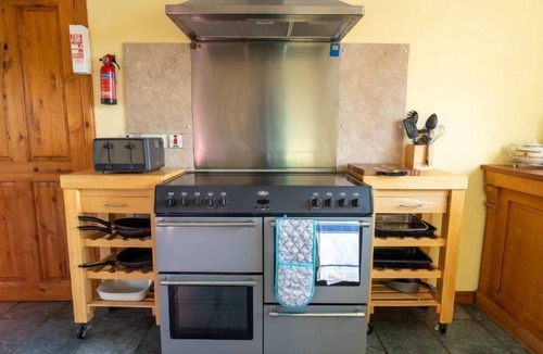 Lewiston House | Ceilidhtail Cottage by Interhome