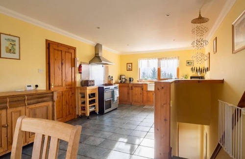 Lewiston House | Ceilidhtail Cottage by Interhome